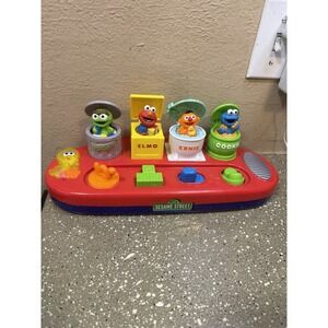 Mattel Sesame Street Pop Up Pals 2002 Oscar Elmo Ernie Cookie Monster Works